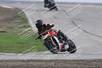 media/Nov-29-2025-TrackDaz (Sat) [[10ae2d9bce]]/A Group/Session 3 (Outside Grapevine)/